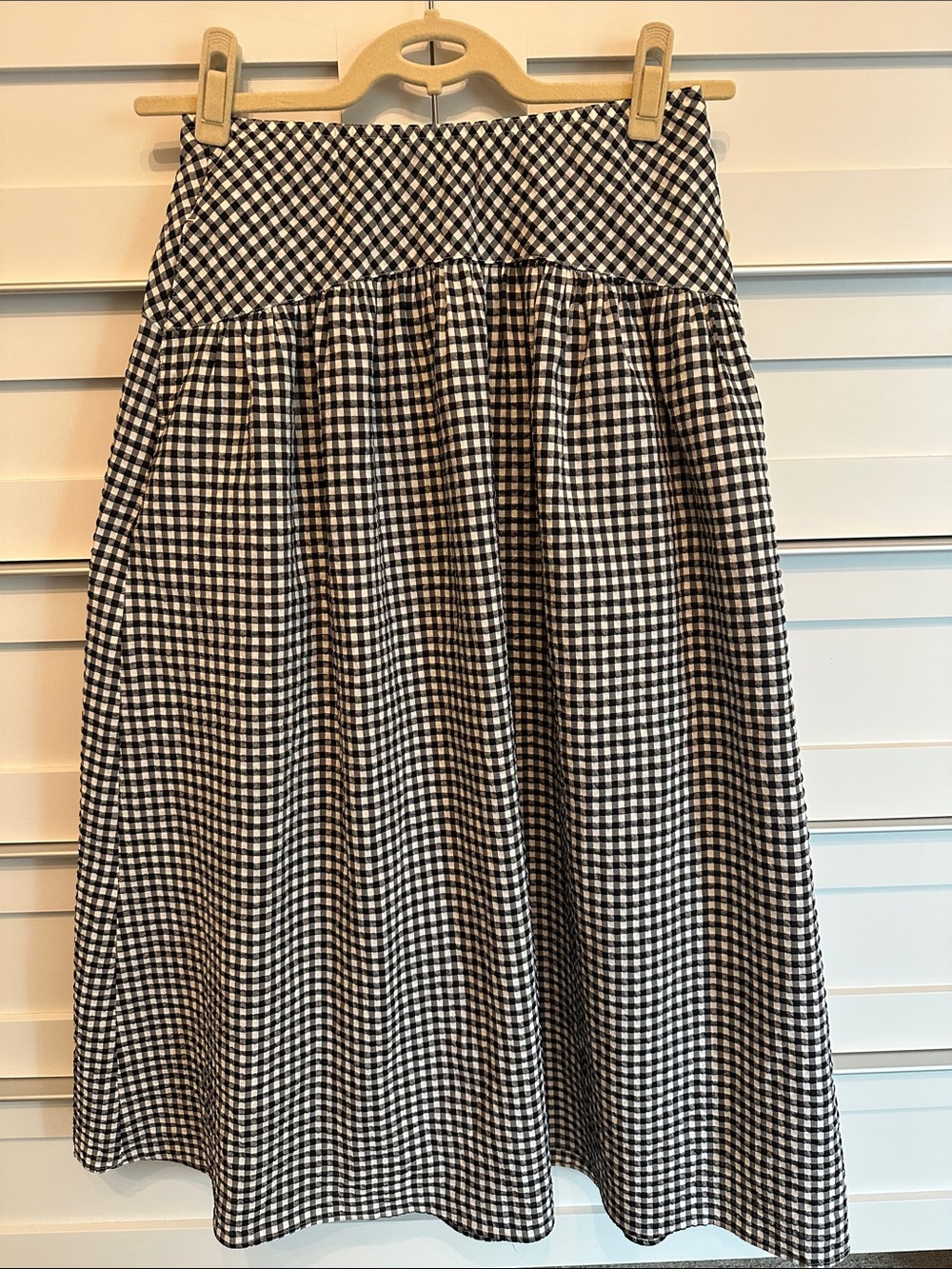 Uniqlo Black and White Gingham A-Line Midi Skirt